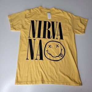 NEW NIRVANA M MEDIUM YELLOW SHORT SLEEVE COTTON TSHIRT NWT